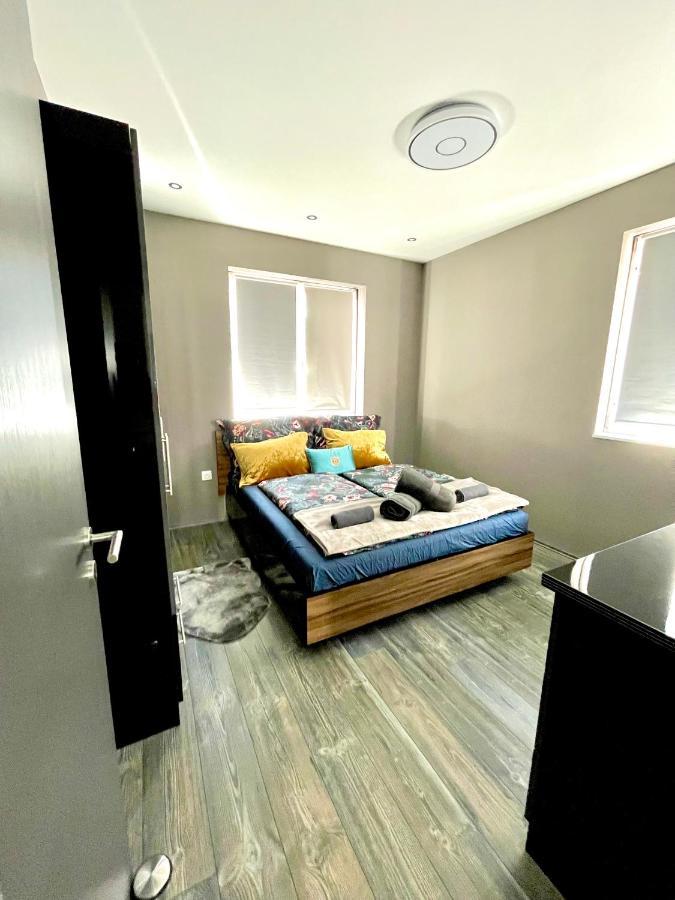 Peter & Roza Modern Apartmanhaz **** Balatonmáriafürdő